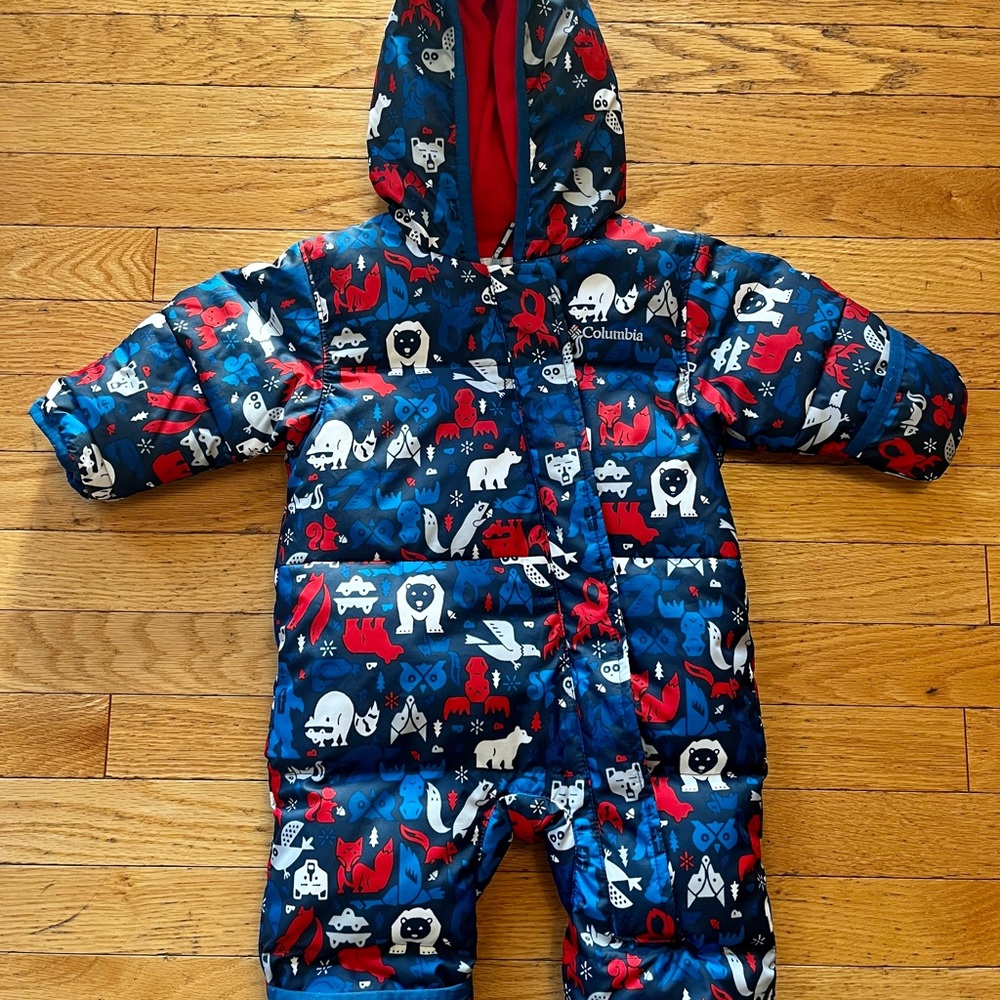 Columbia Snuggly Bunny Infant snowsuit size 3-6 months